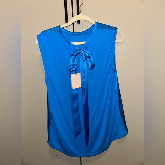 NWT MARELLA Sleeveless Blue Silk Blouse Size 6 - Picture 6 of 10